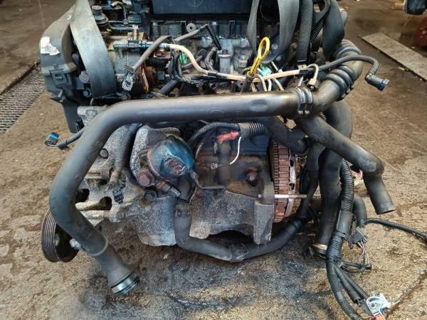 MOTEUR RENAULT CLIO 2 / THALIA / TWINGO 2 1.5DCI INJECTION DELPHI  - Vue 3